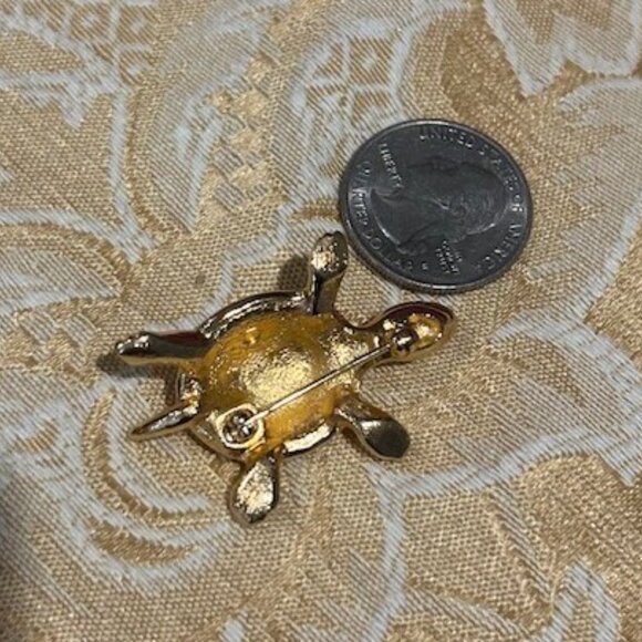 SWAROVSKI Crystal Gold Tone TURTLE BROOCH - Picture 9 of 10